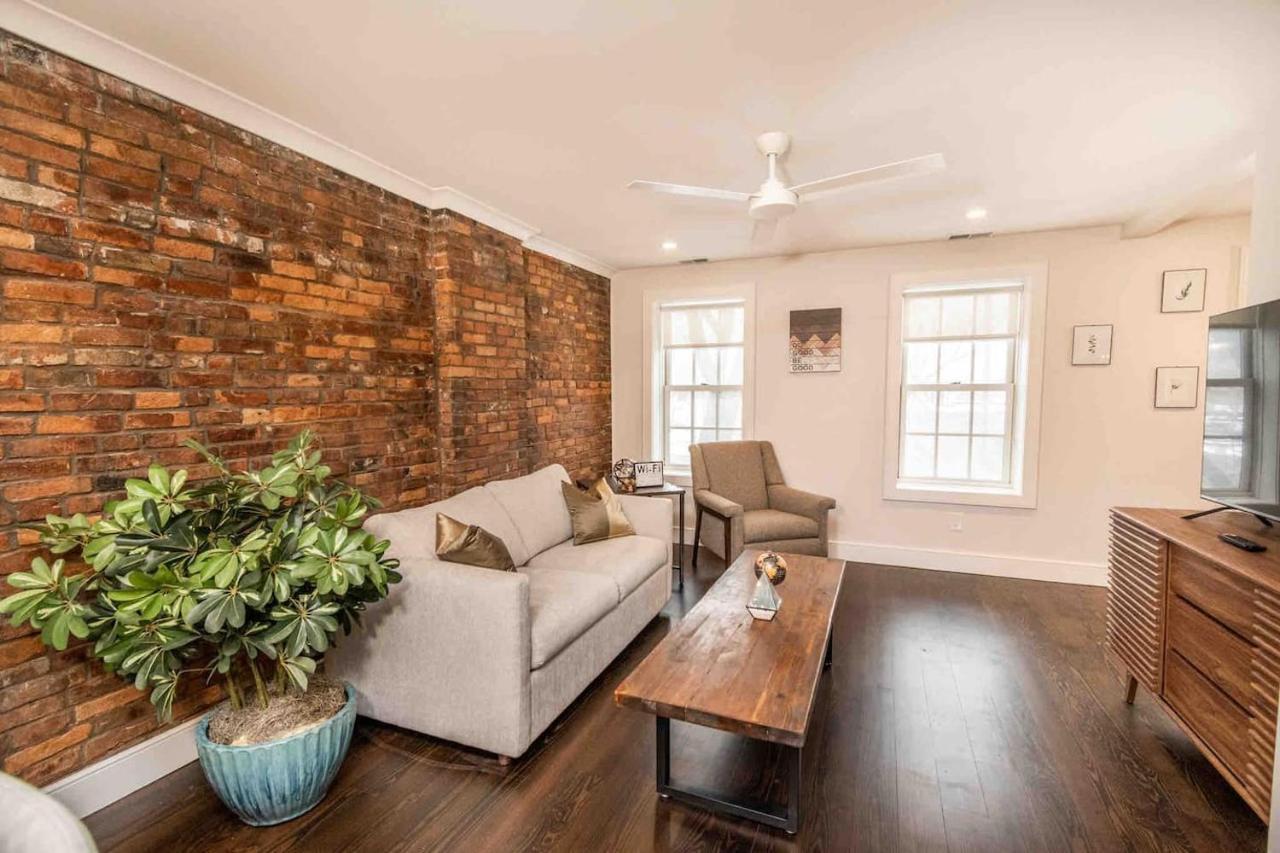Luxury Design Focused, Detroit Themed Apt Near Downtown In The Art District Apartment ภายนอก รูปภาพ